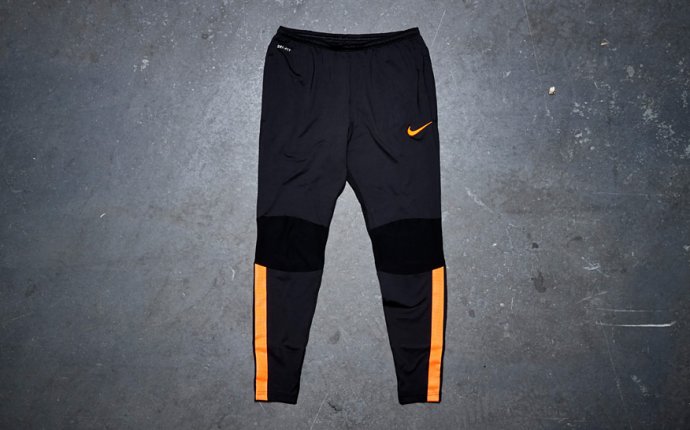 Nike football training shirt -actioncoeur.fr